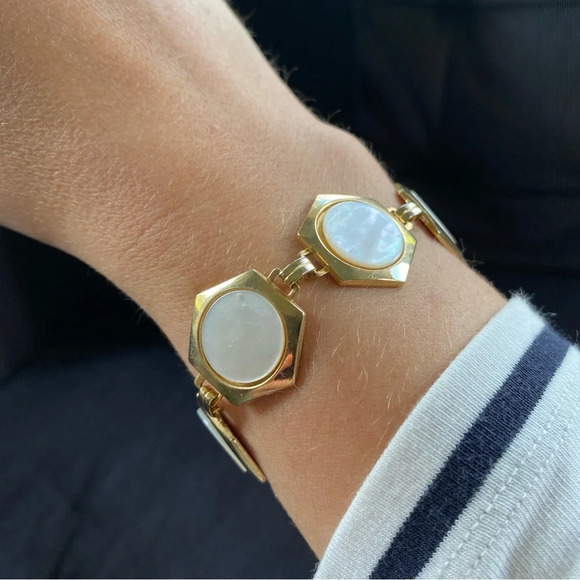 Mother of Pearl Gold Tone Hexagonal Art Deco Bracelet with Safety - Picture 12 of 14
